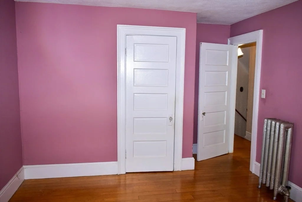 Photo of 30 Troy St