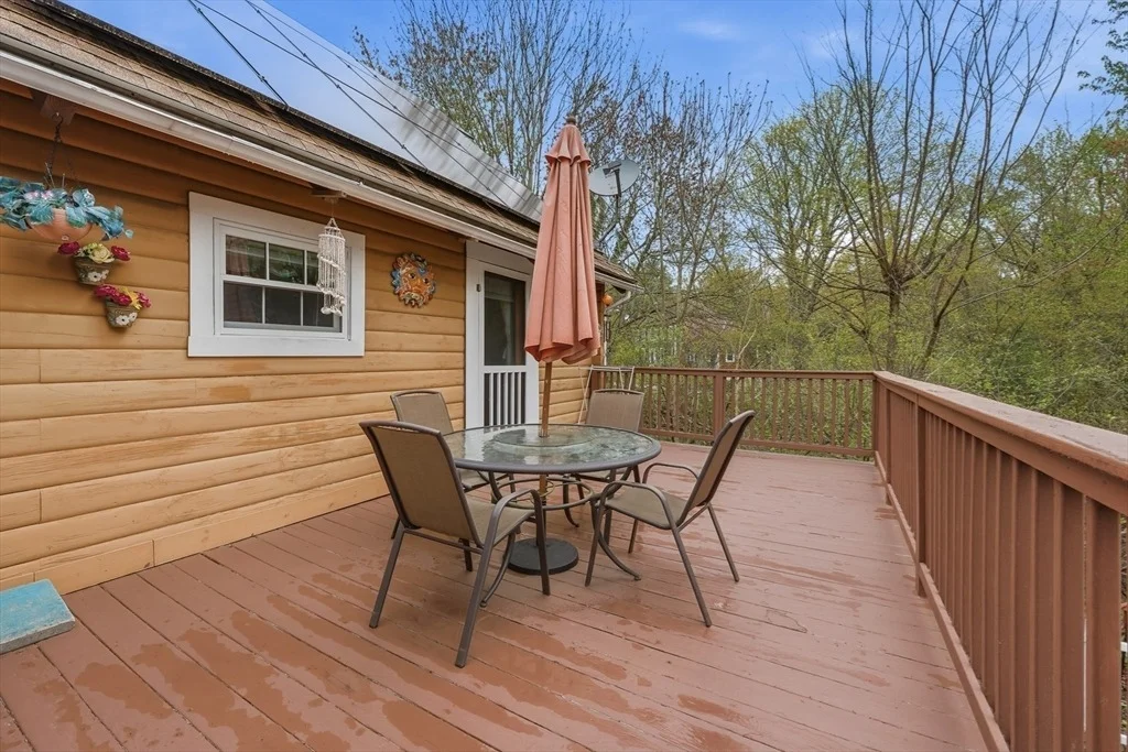 Photo of 35 Chestnut Dr