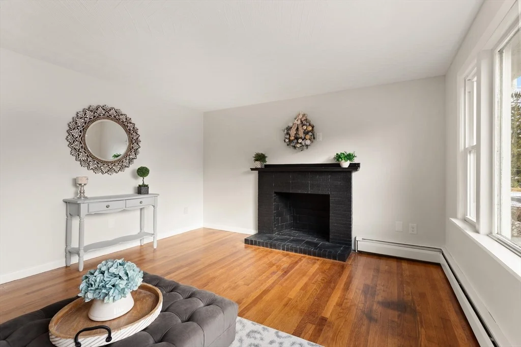 Photo of 8 Maple Lane