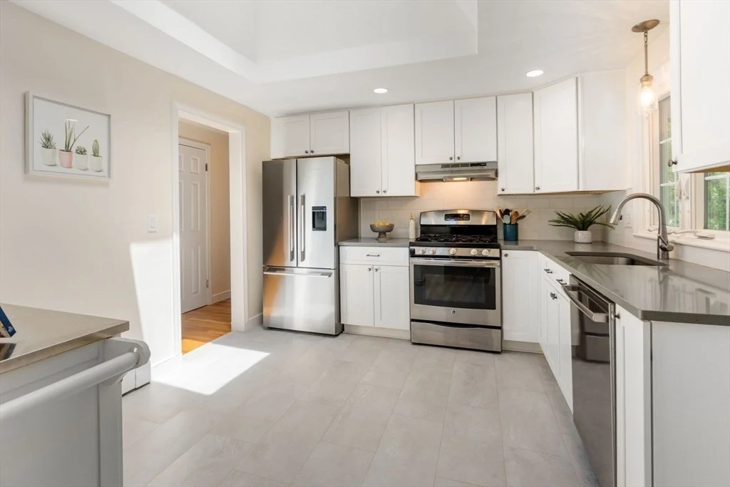 Photo of 11 Longmeadow Road