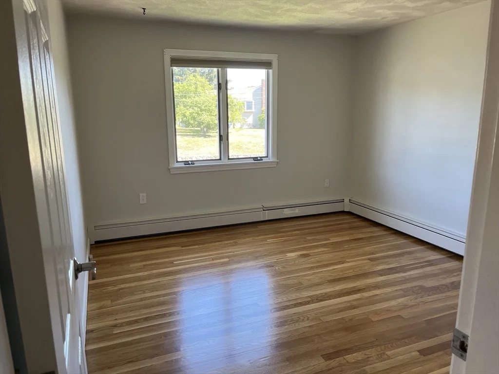Photo of 19 Longbow Rd
