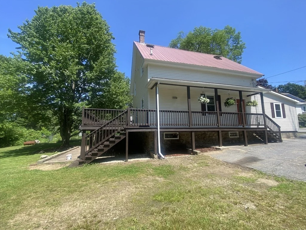 Photo of 353 Front St