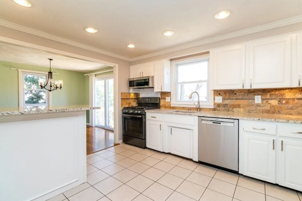 Photo of 6 Dennis Rd