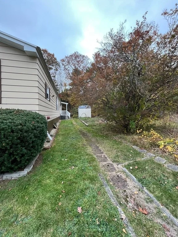 Photo of 11 Sonia Dr