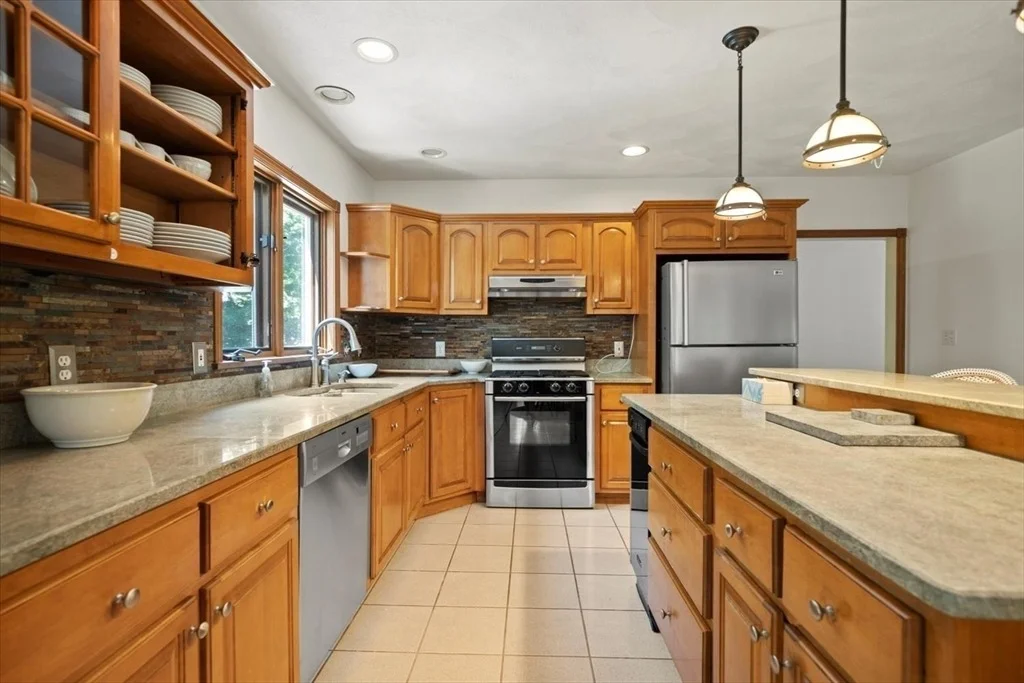 Photo of 12 Coombs Cir