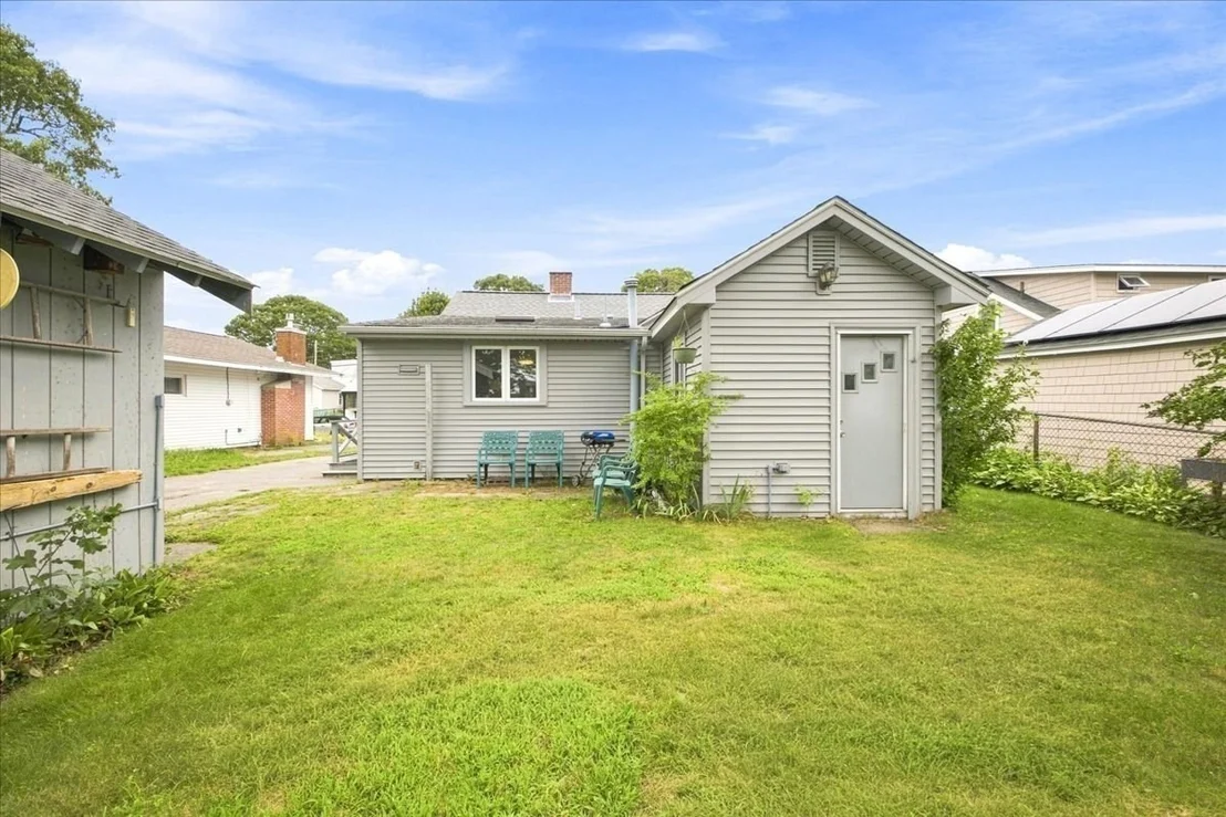 Photo of 30 Bay Street