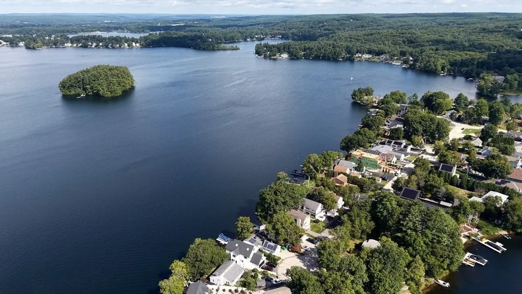 Photo of 86 Bates Point Rd