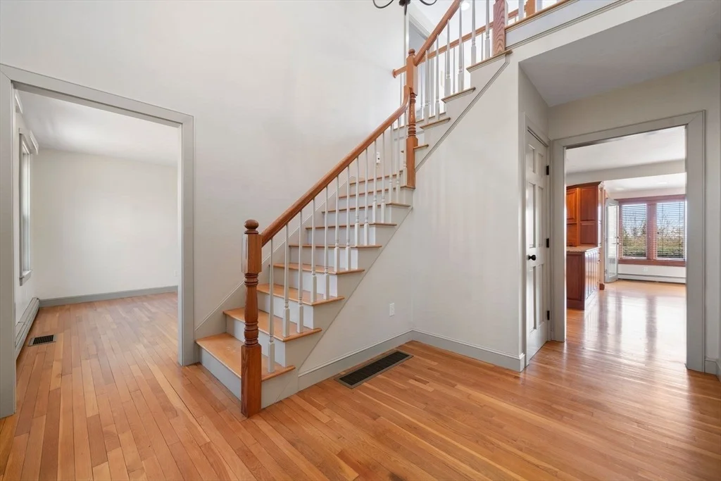 Photo of 205 Carlson Lane