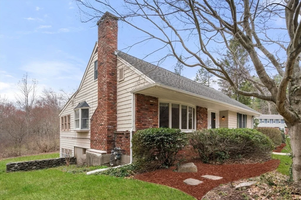 Photo of 4 Wachusett Drive