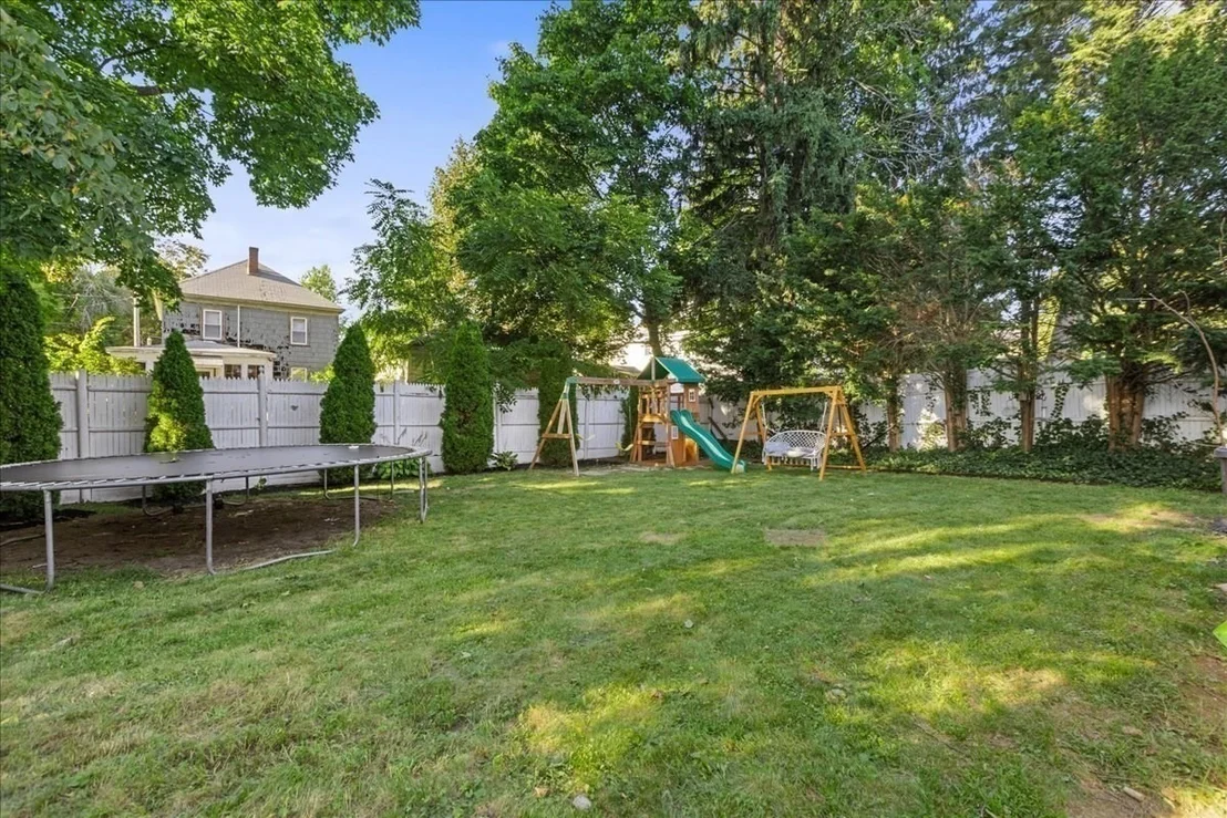 Photo of 33 Ninth Ave