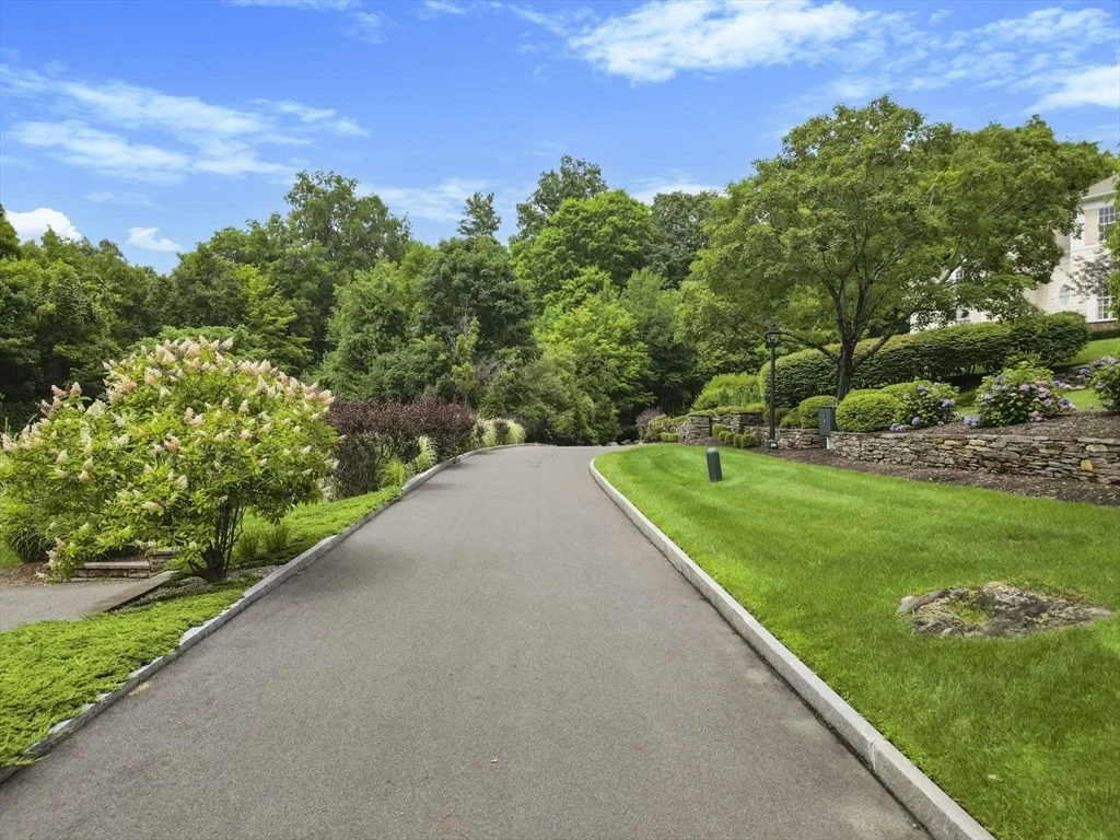 Photo of 4 Hilltop Park