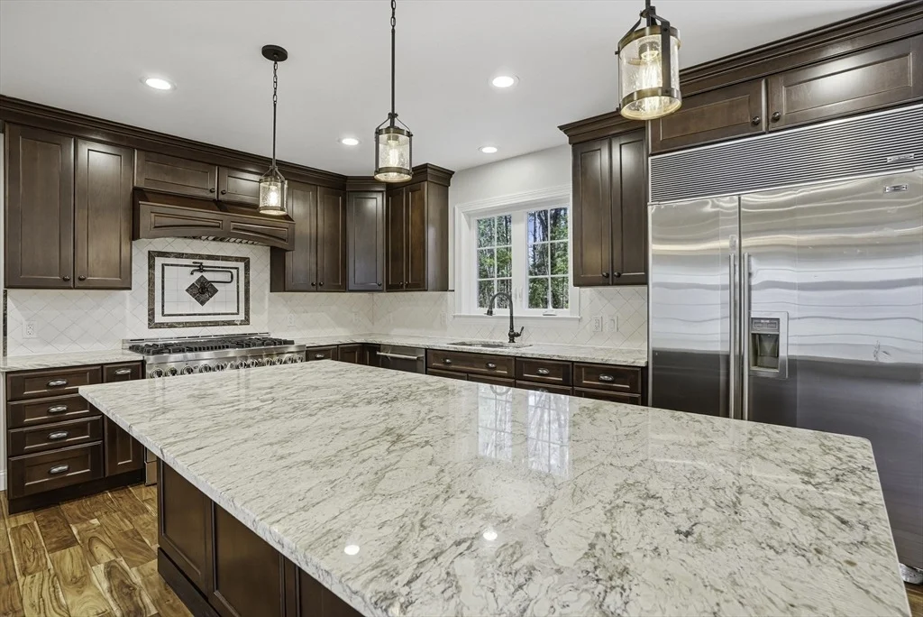 Photo of 11 Fairway Dr