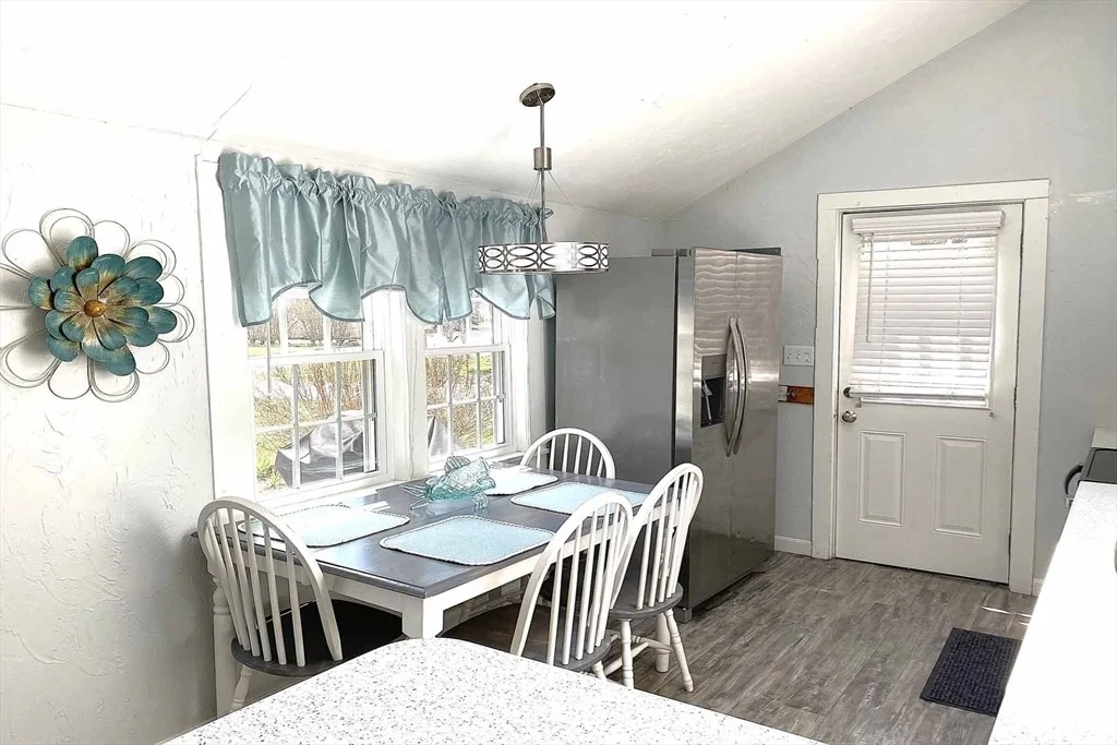 Photo of 10 Wharf Ave