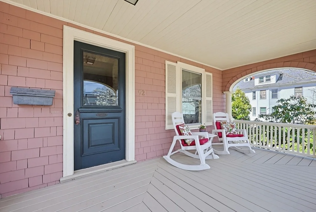 Photo of 92 Dennison Ave