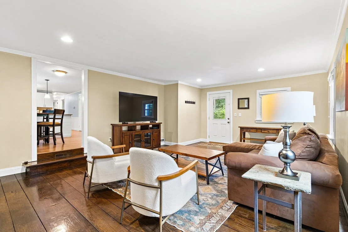 Photo of 266 Harvard Road
