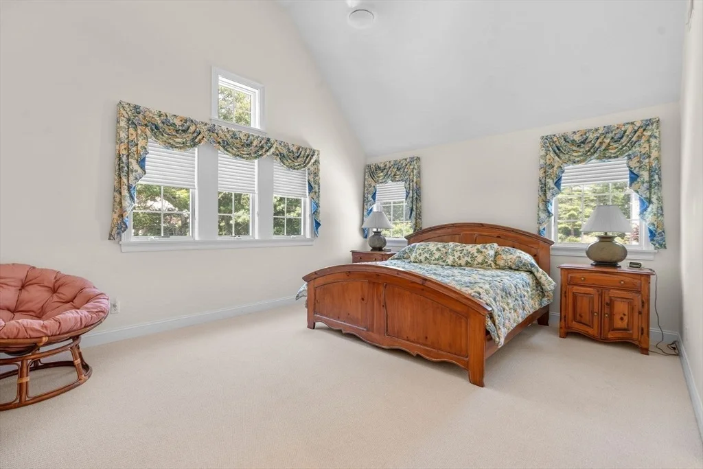 Photo of 14 Glenneagle Dr