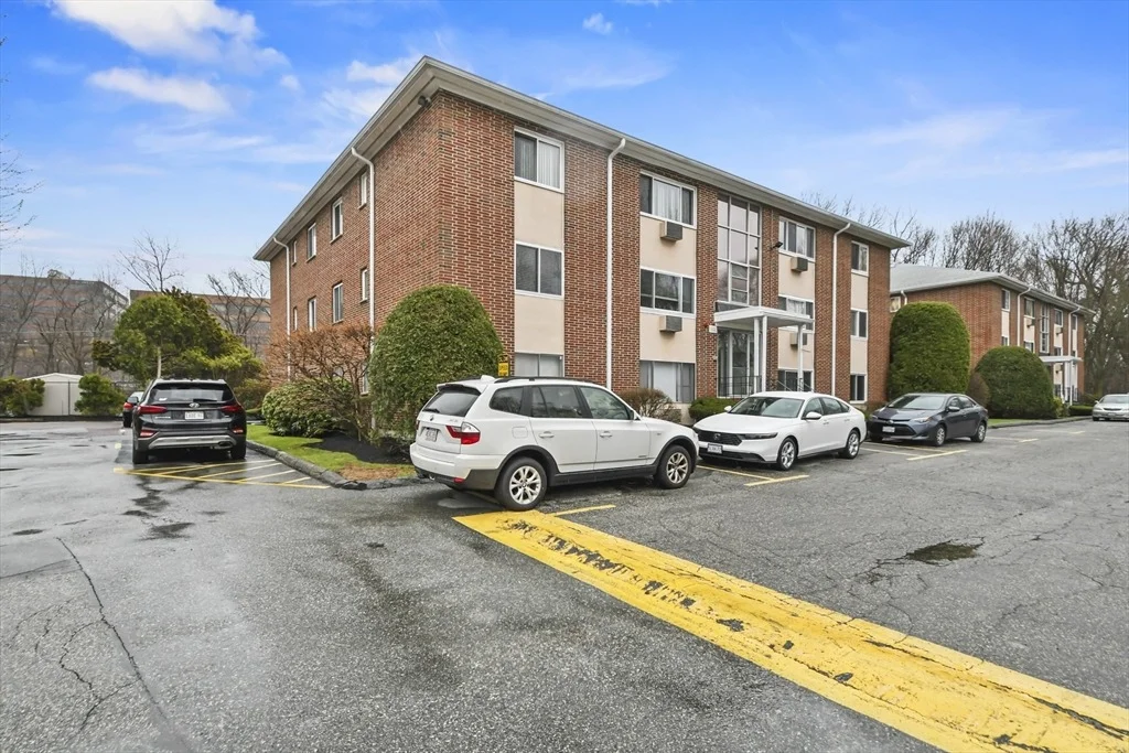 Photo of Unit 5 at 4 Albert Drive