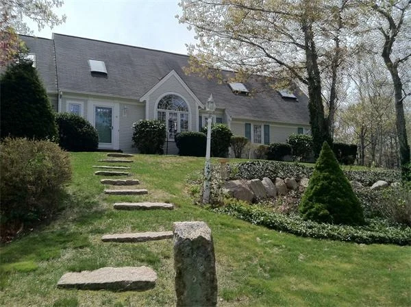 Photo of 15 Stallion Way