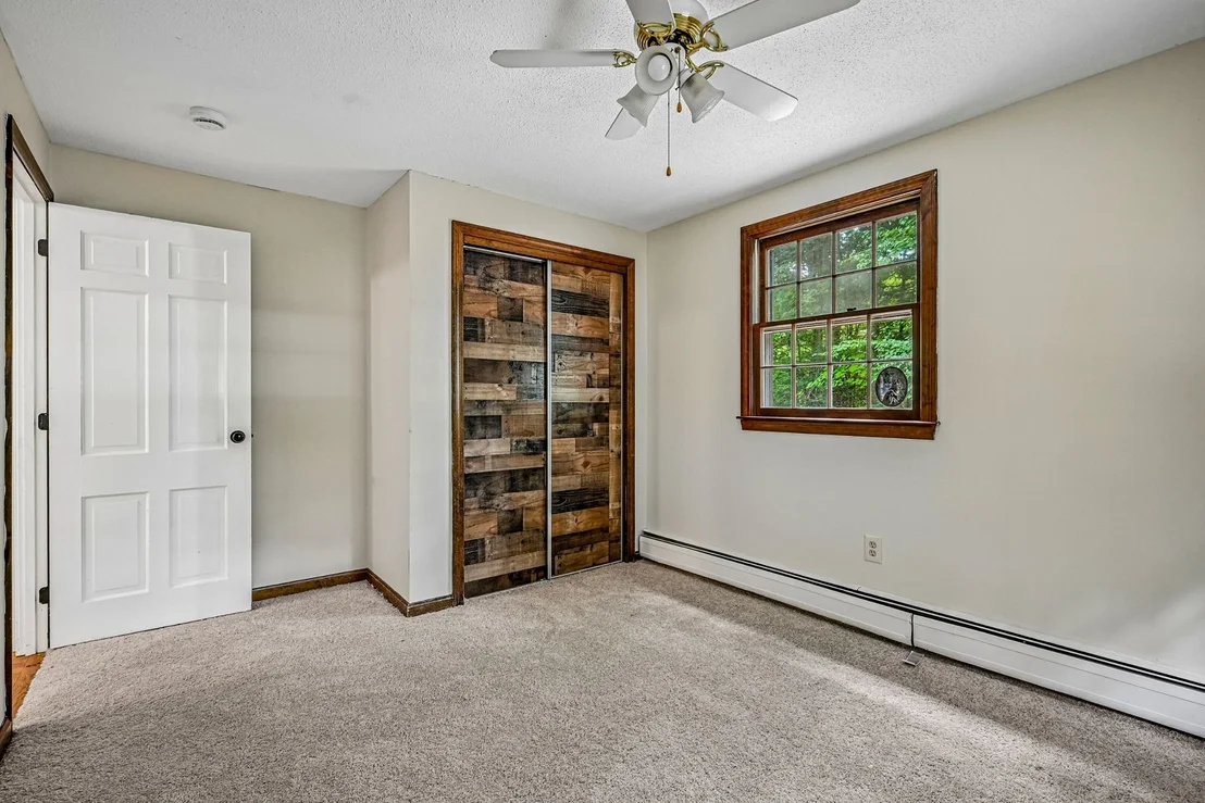 Photo of 35 Davidson Ave