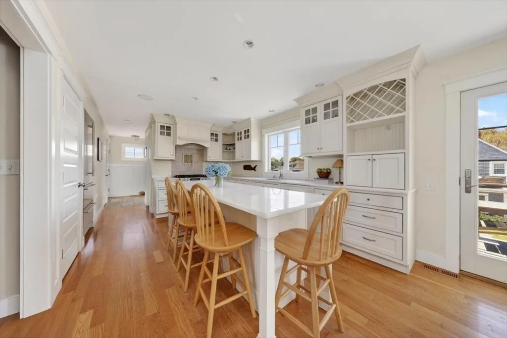 Photo of 33 Oceanside Drive