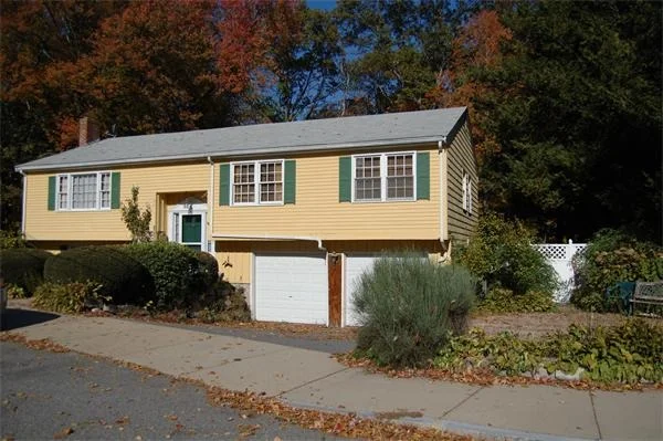 Photo of 7 Corcoran Cir