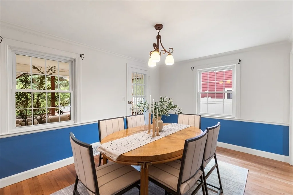 Photo of 19 Colonial Dr