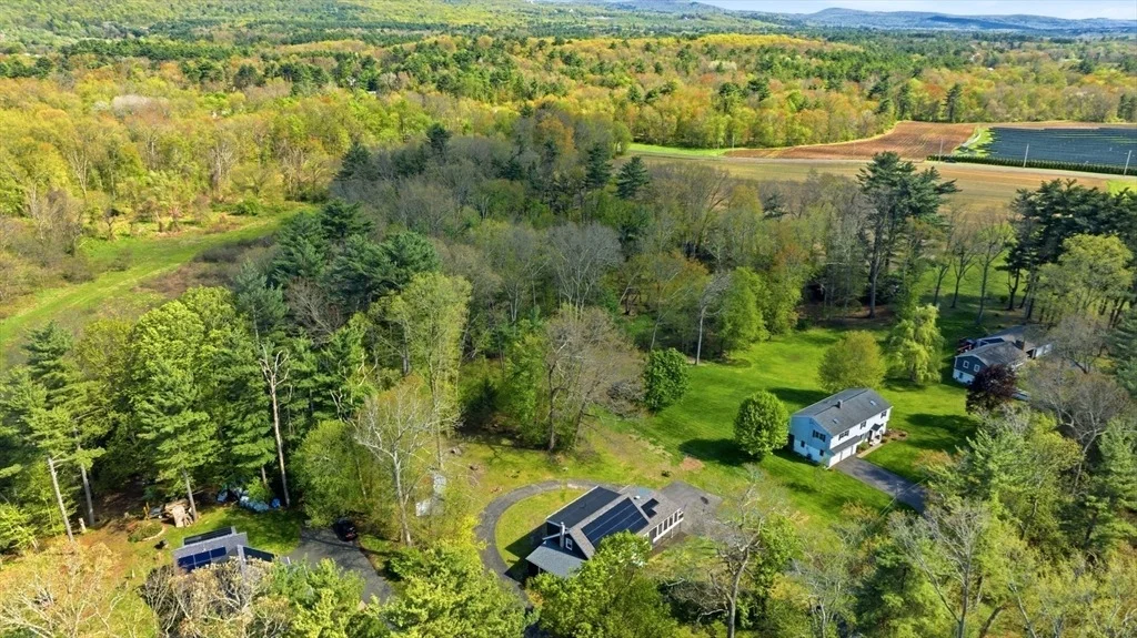 Photo of 77 Carmody Rd