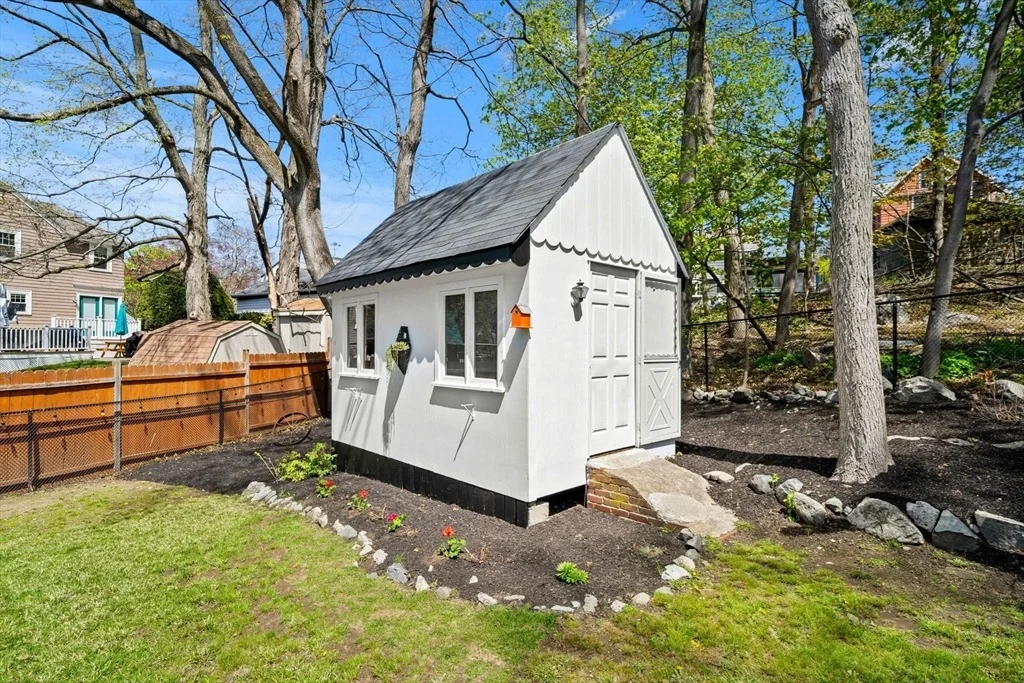 Photo of 76 Perkins St