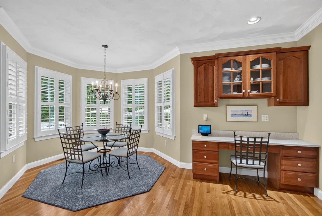 Photo of 21 Somerset Dr