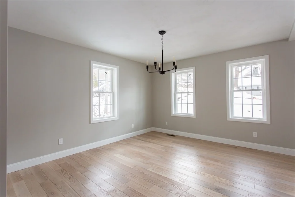 Photo of 129 East Road