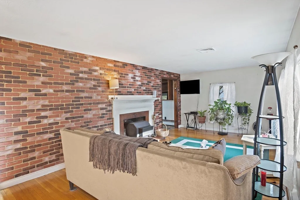 Photo of 94 Cambridge Rd