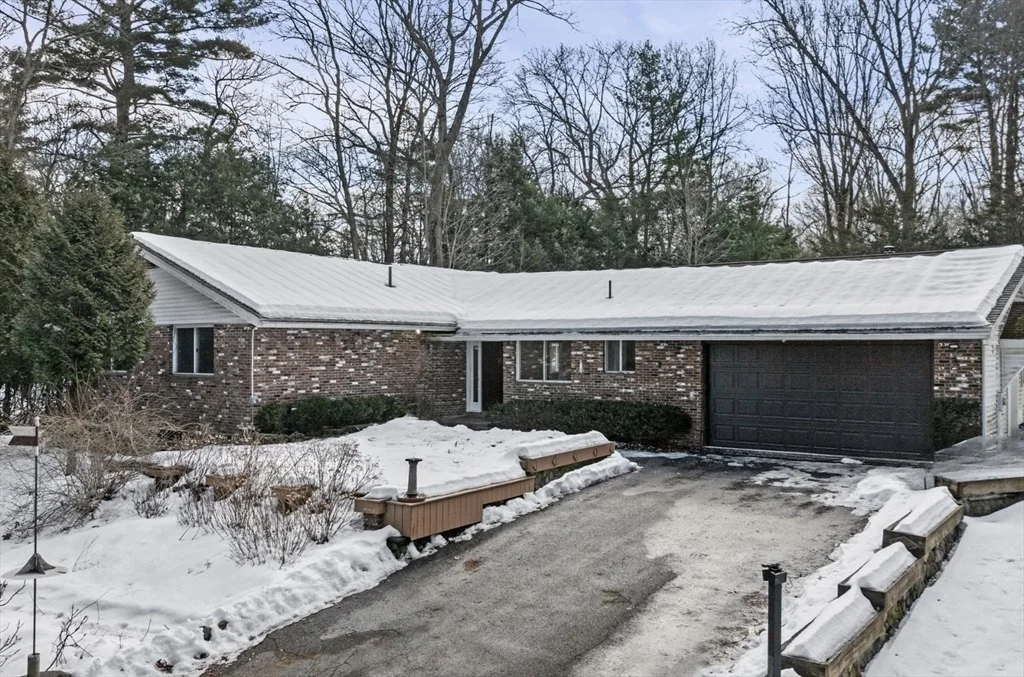 Photo of 15 Johns Ln