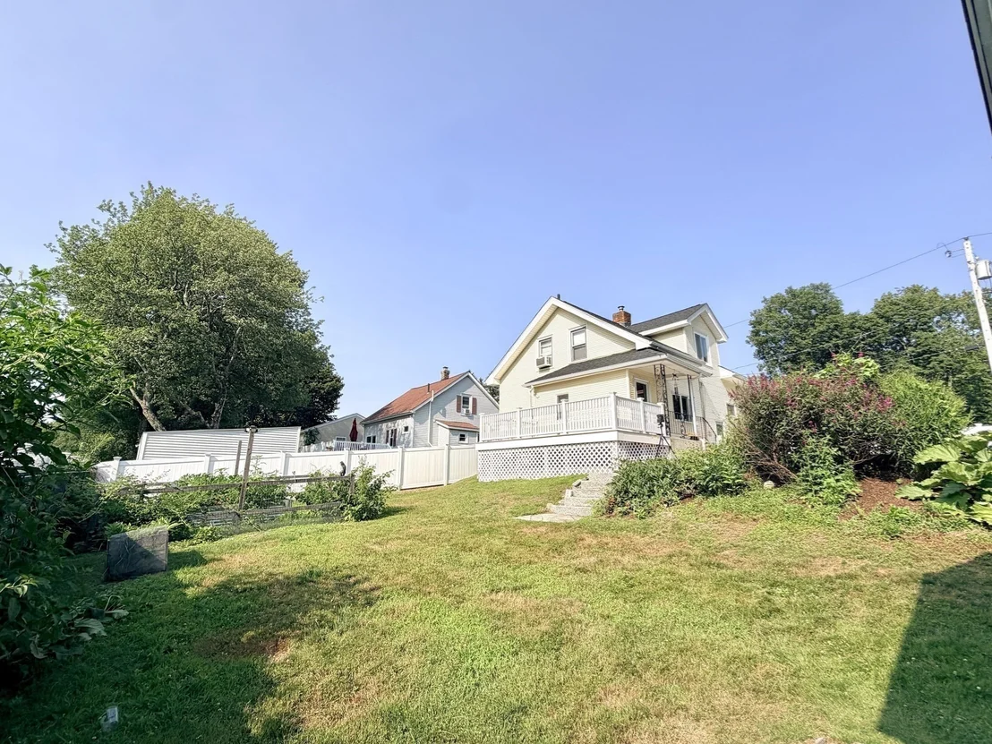 Photo of 22 Pelican Ave