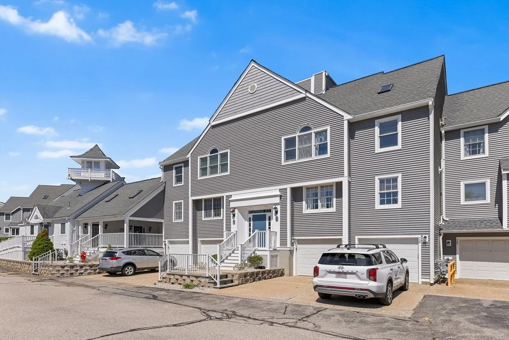 Photo of Unit 7703 at 700 Shore Dr