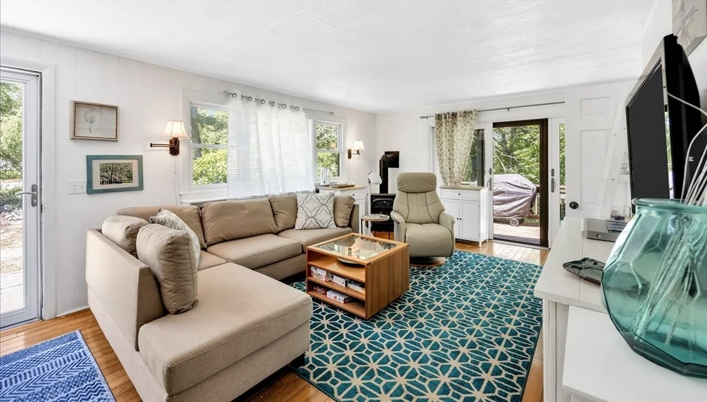 Photo of 267 Alden Dr
