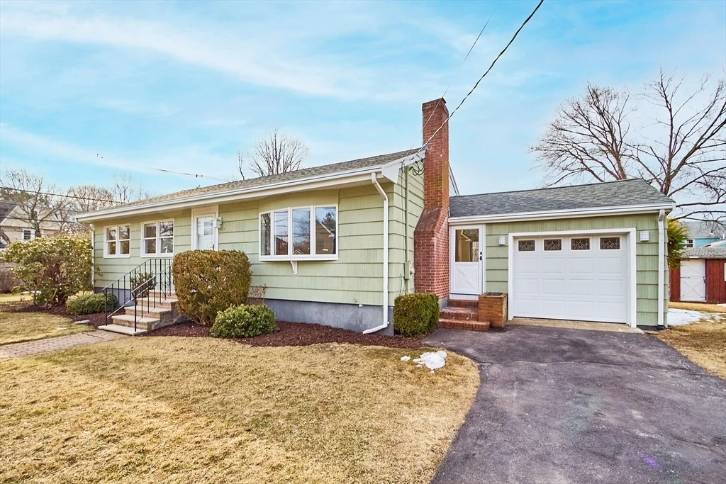 Photo of 4 Parkman Rd