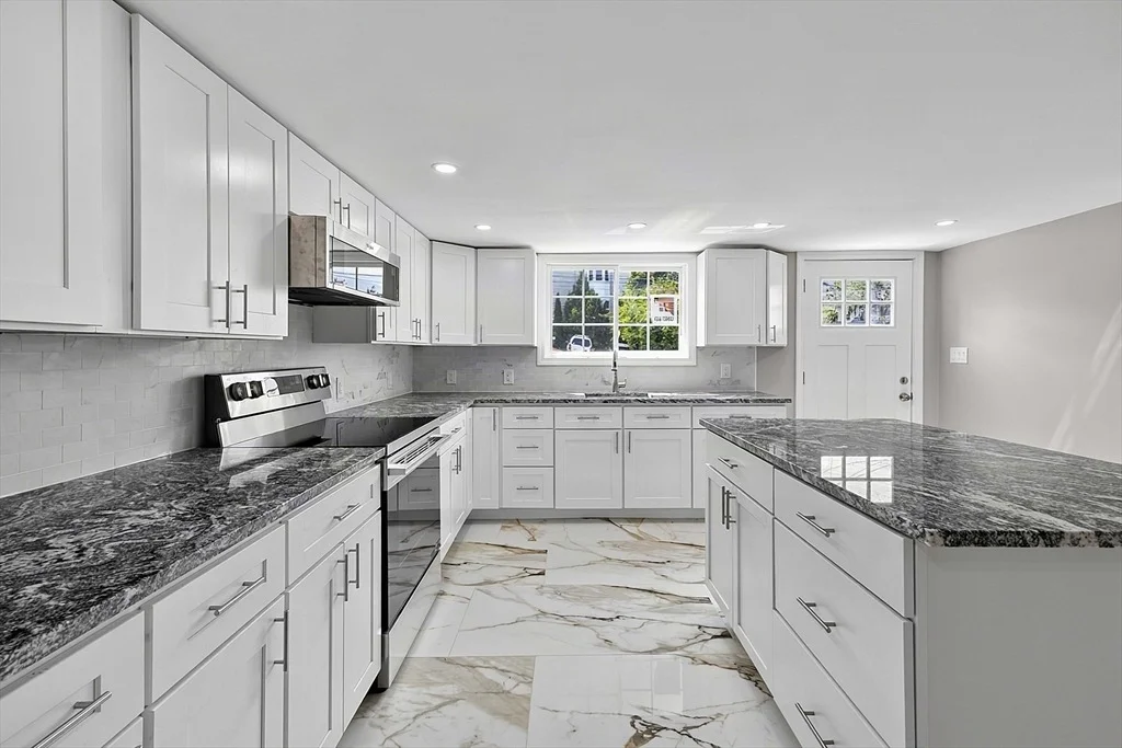 Photo of 24 Emerson St