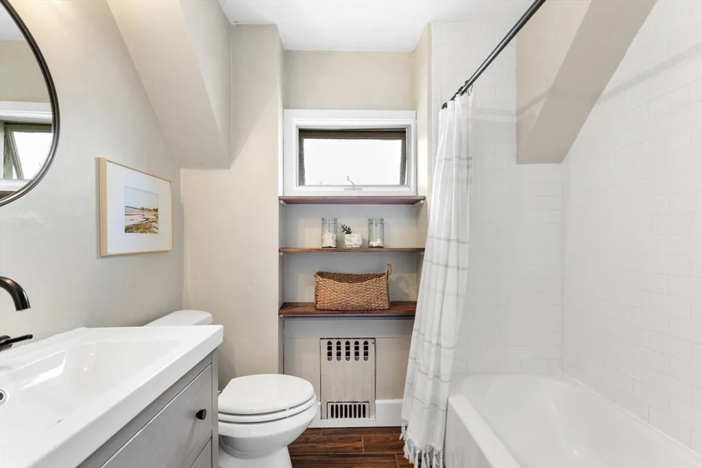 Photo of 18 Winthrop St