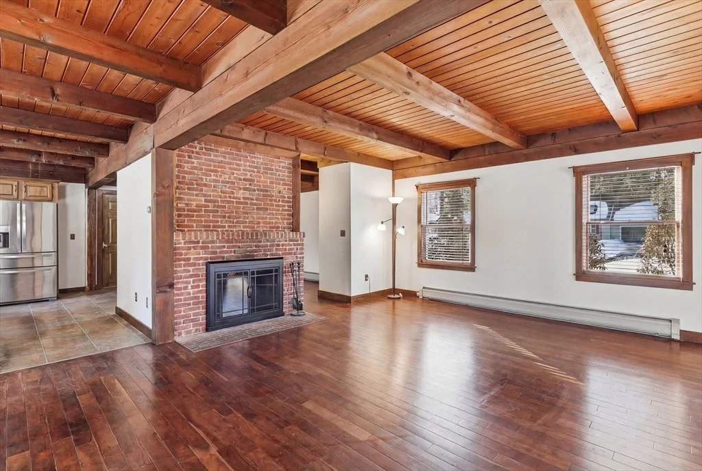 Photo of 8 Aloha Dr