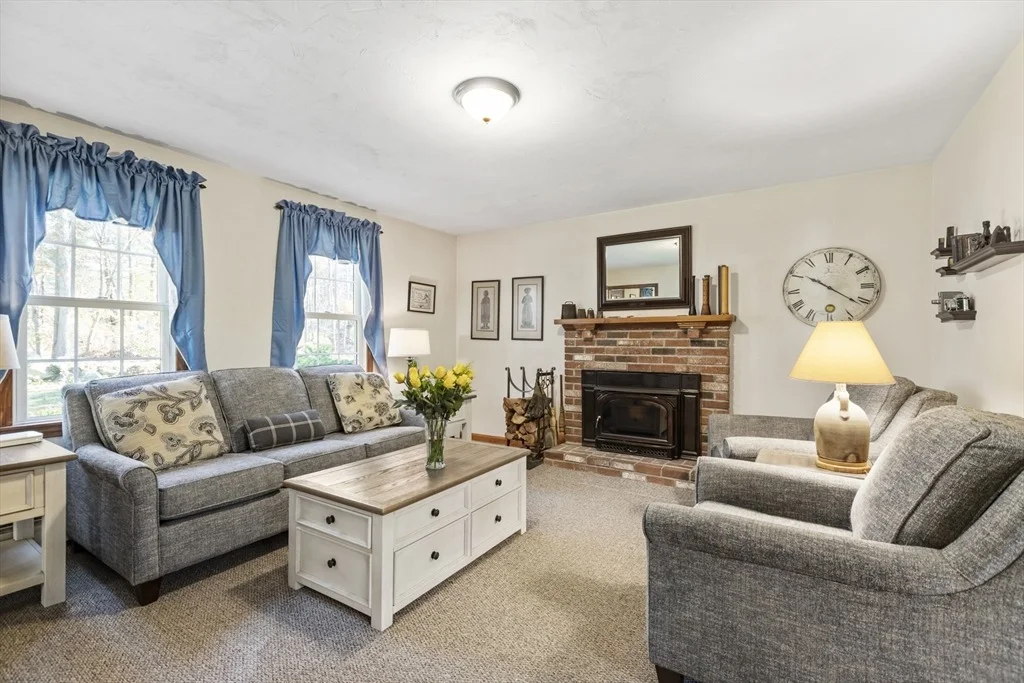 Photo of 103 Uxbridge Street