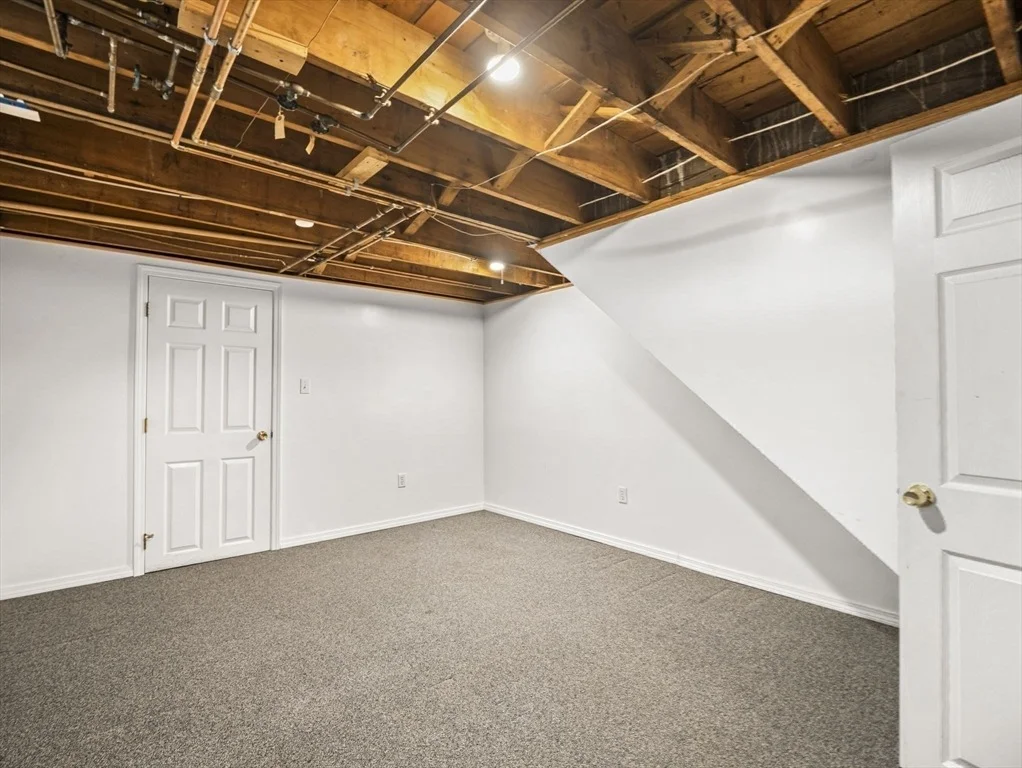 Photo of 43 Moon Road