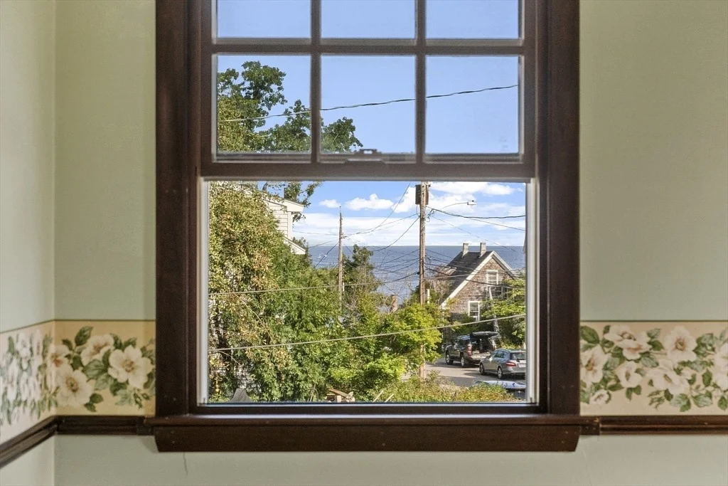 Photo of 2 Norseman Avenue