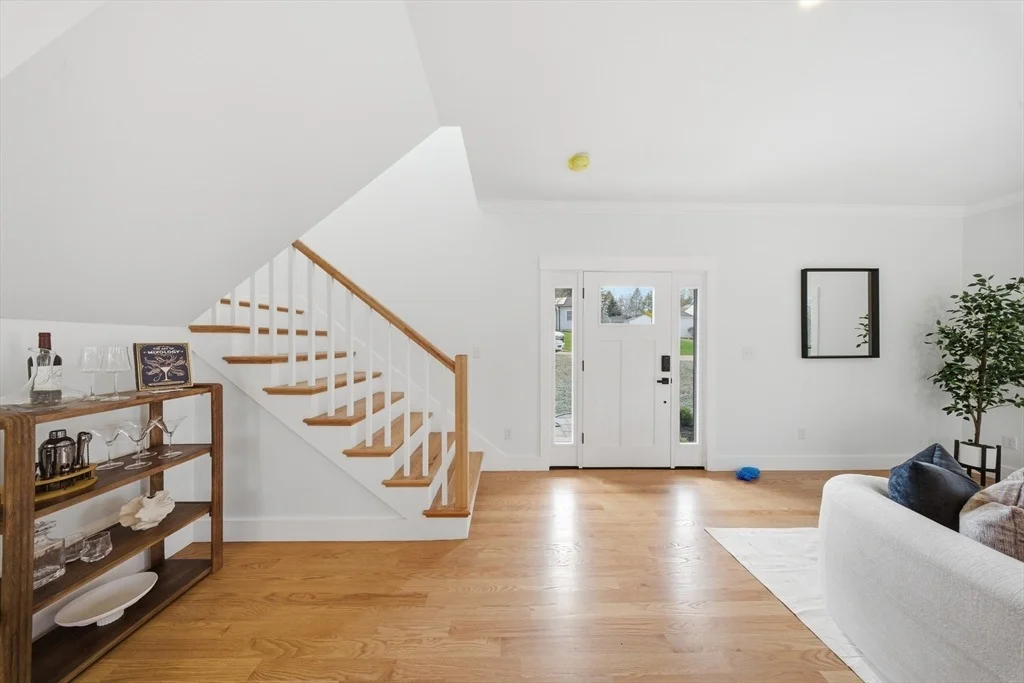Photo of 27 Janebar Cir