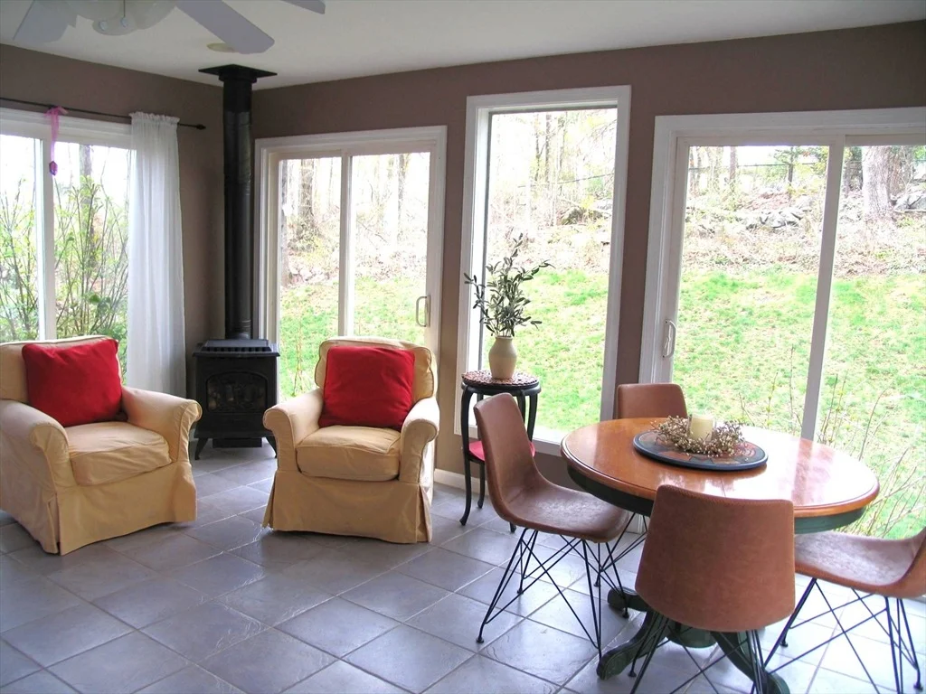 Photo of 5 Dana Cir