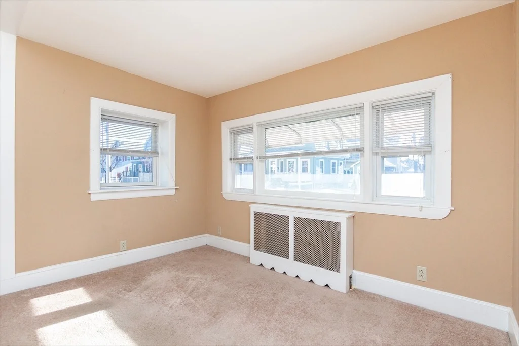 Photo of 22 Conant Rd