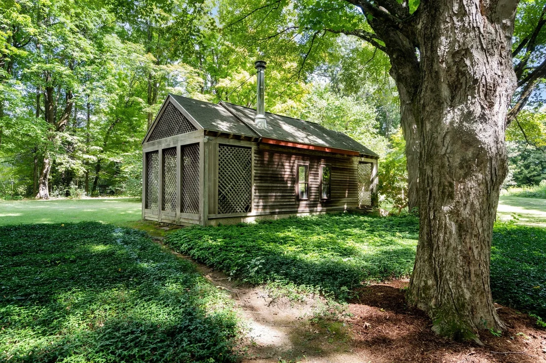 Photo of 270 Concord Rd