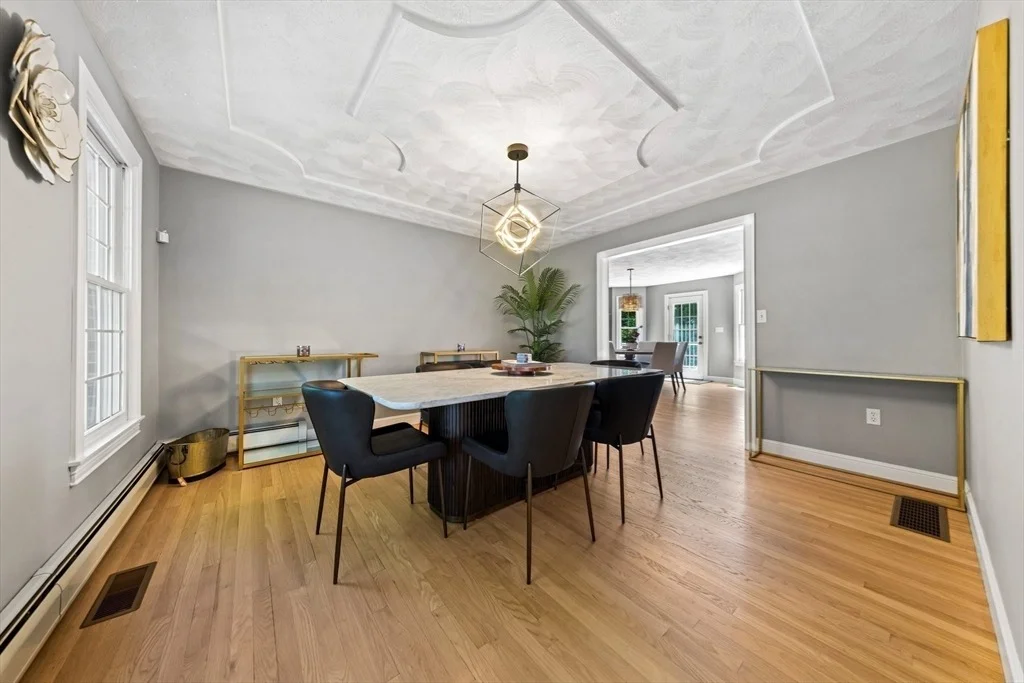 Photo of 10 Morgan Dr