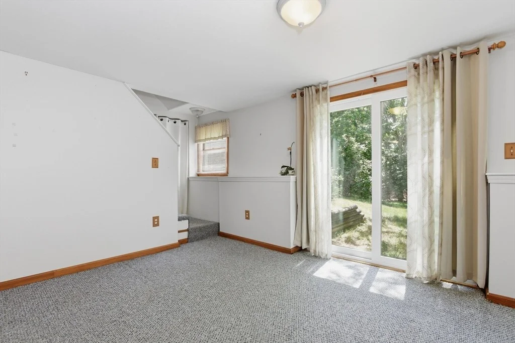 Photo of 8 Emerald Way