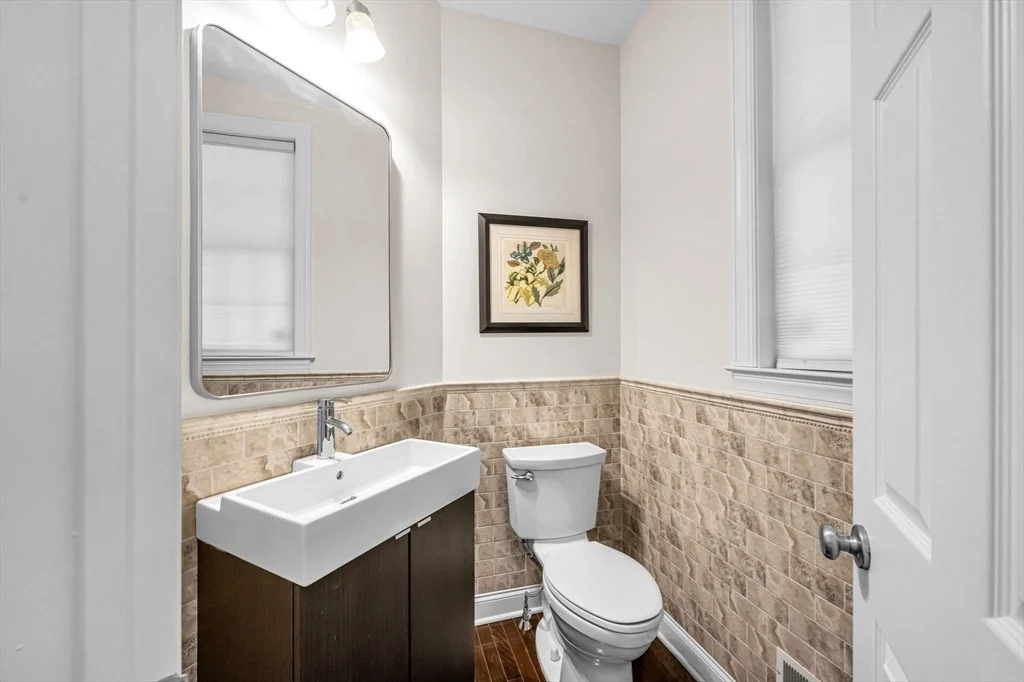 Photo of 16 York Cir