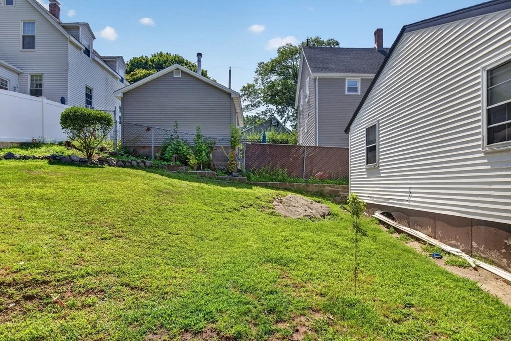 Photo of 39 Mountain Ave